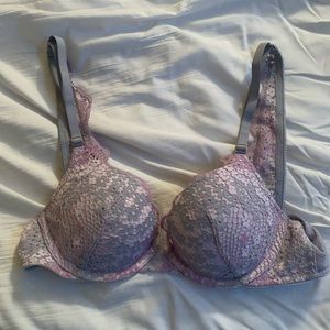 Victoria’s Secret bra